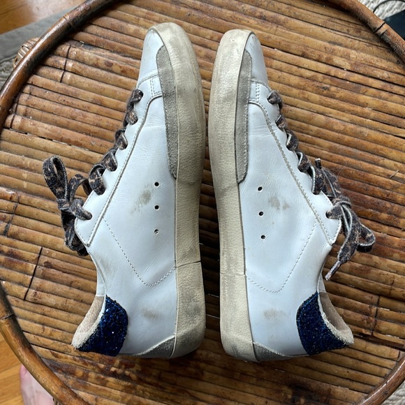 Golden Goose Sneakers - Picture 5 of 6
